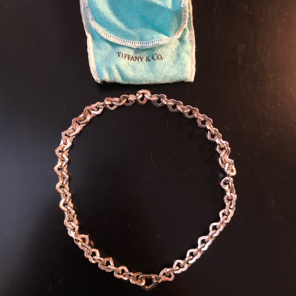 Tiffany’s heart linked necklace